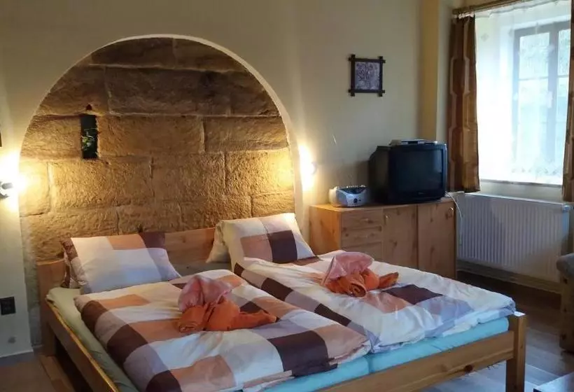 Majatalo Ubytování U Potoka