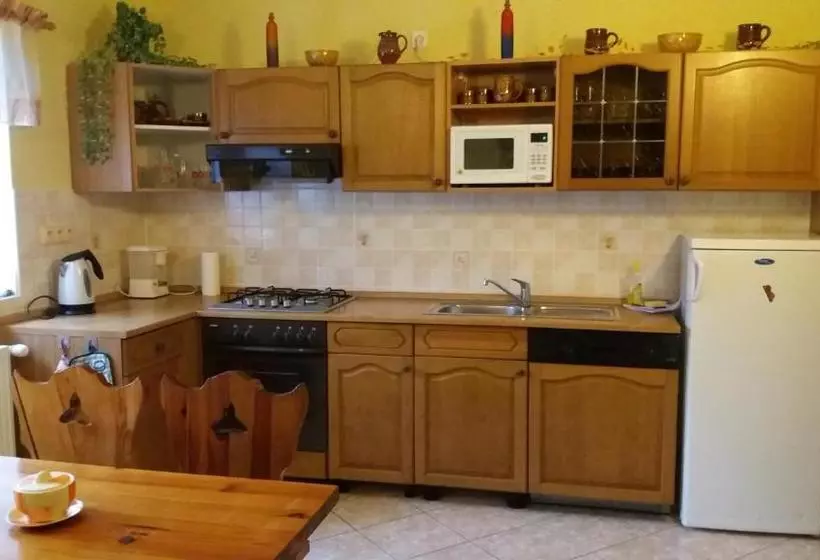 Majatalo Ubytování U Potoka