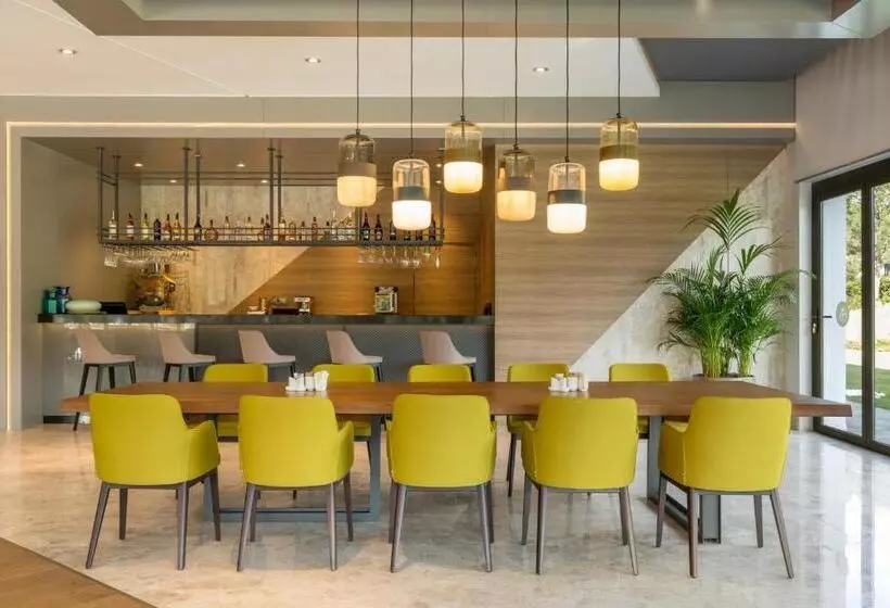 The Fortyfive Business Hotel & Spa