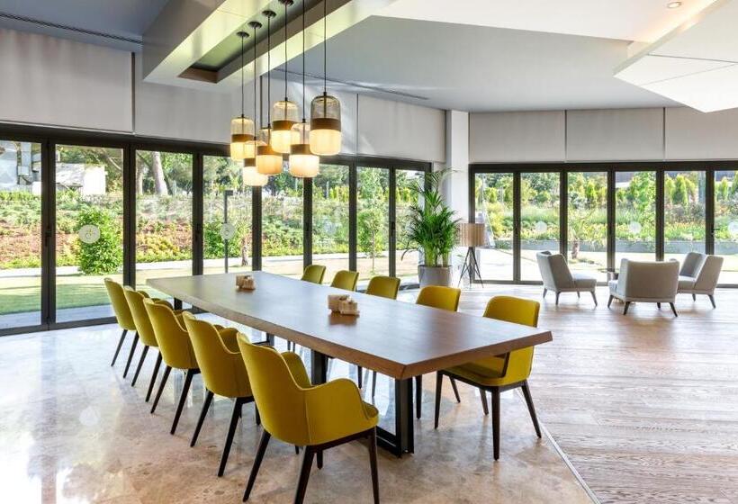 The Fortyfive Business Hotel & Spa