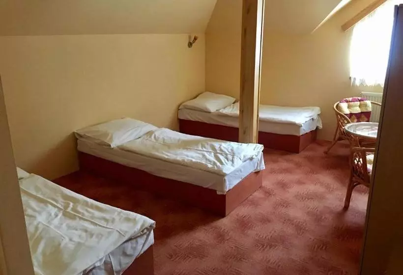 Retkeilymaja Restaurace Staré Sedlo