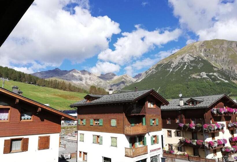 בית מלון כפרי Garni Delia