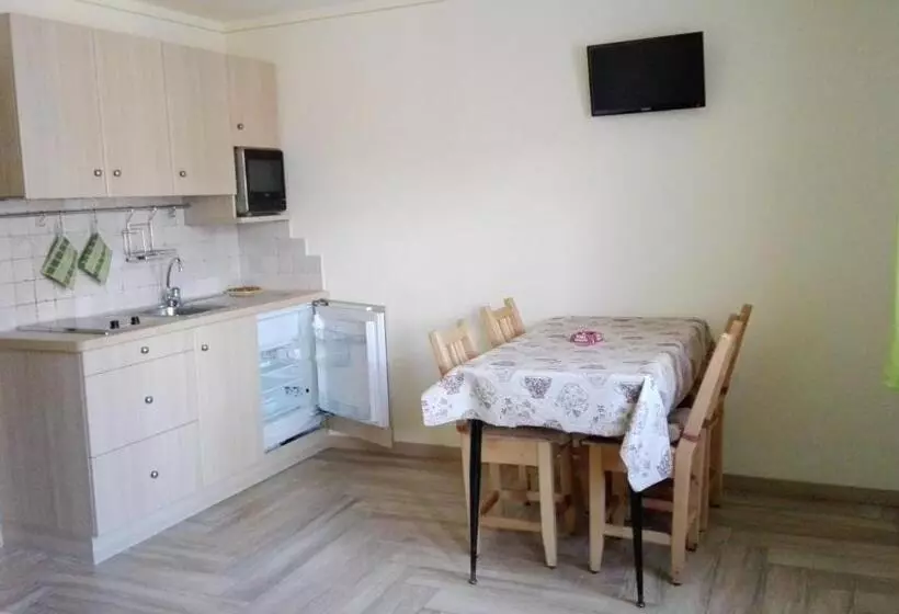 Hotelli Garni Delia
