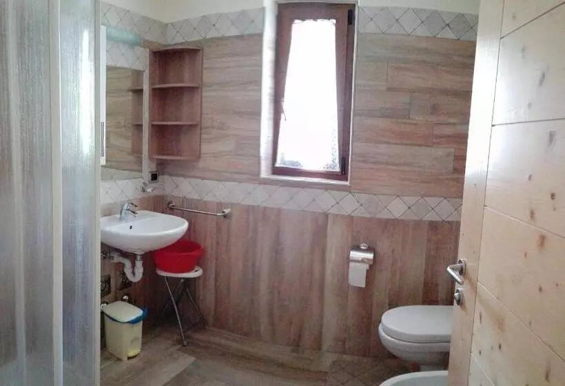 Hotelli Garni Delia