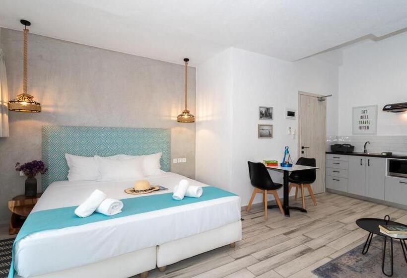 هتل Port 7  Boutique Collection