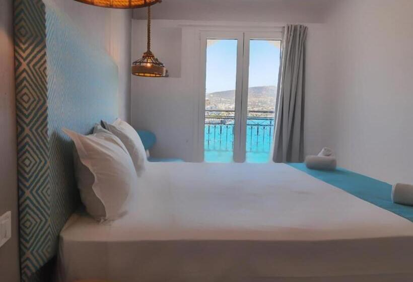 هتل Port 7  Boutique Collection