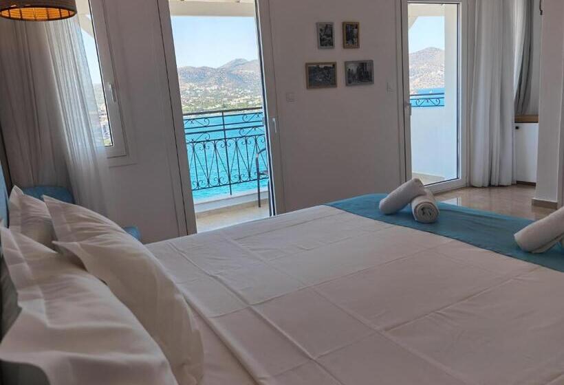 هتل Port 7  Boutique Collection