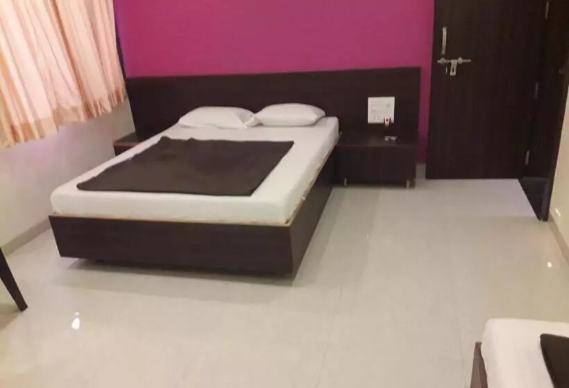 ホテル Saimeera Palace