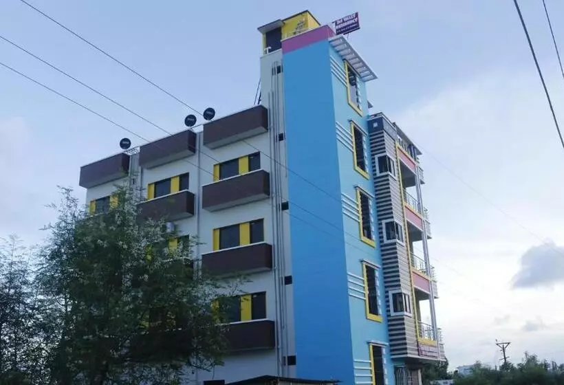 هتل Sri Vally Residency