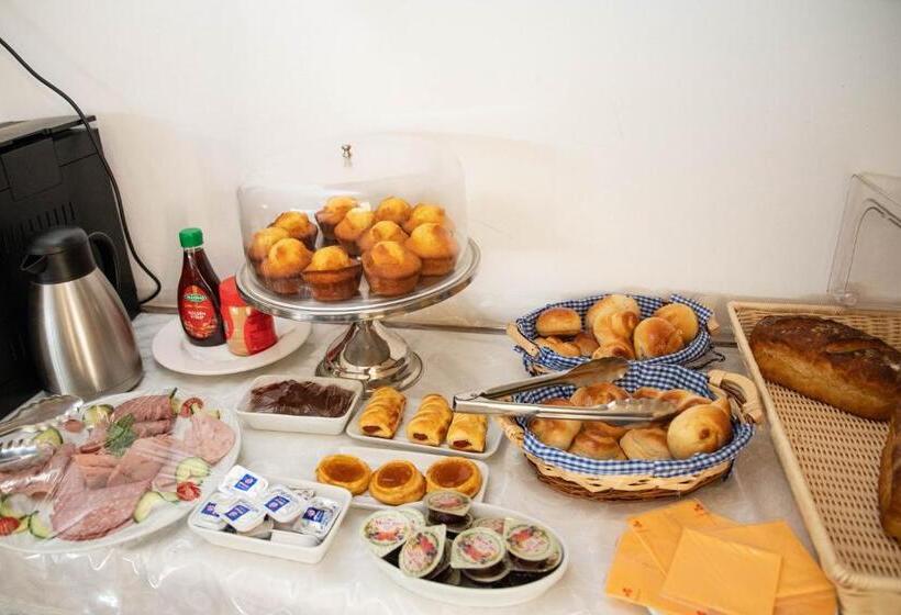 پانسیون A Z Boutique Guesthouse