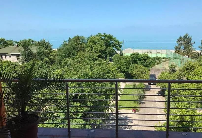 پانسیون Kvariati   Guest House
