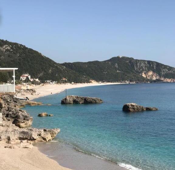 پانسیون Vila Greccia Dhermi