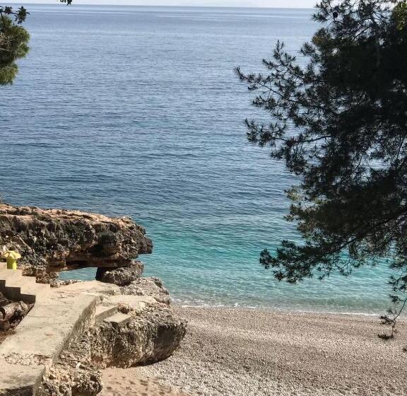 پانسیون Vila Greccia Dhermi