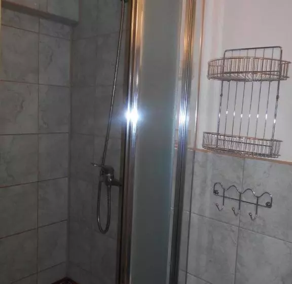 Pension A Restaurant Vesna   české švýcarsko