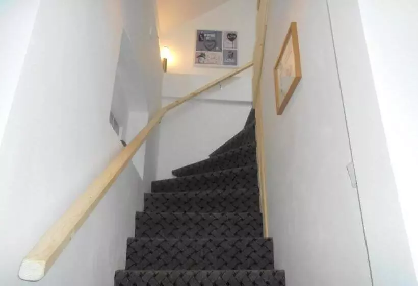 Pension A Restaurant Vesna   české švýcarsko