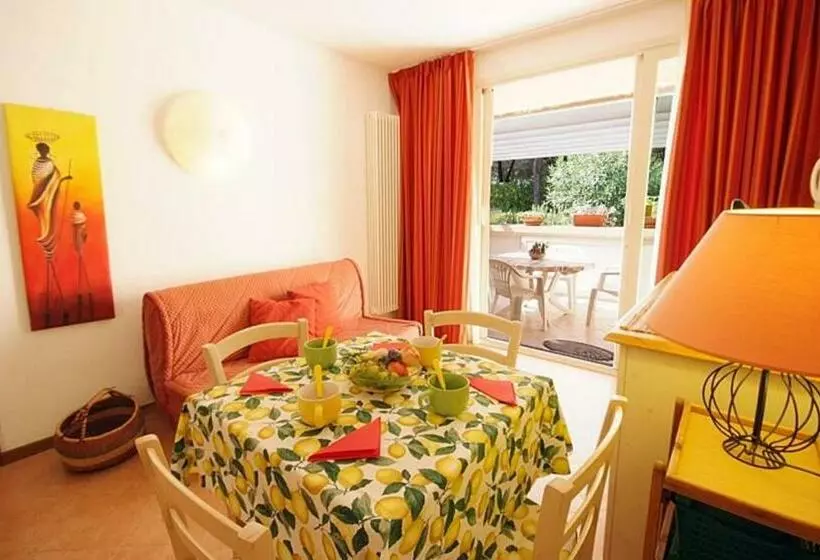 Residence Rex Lo Scoglietto