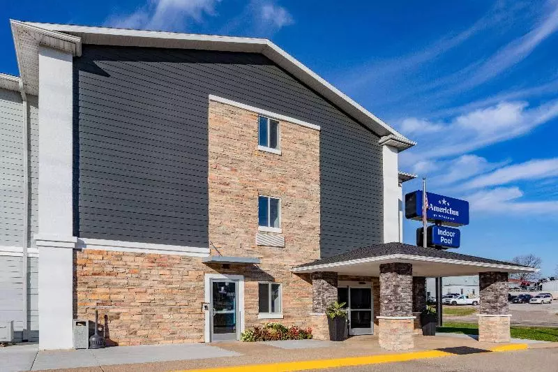 Отель Americinn By Wyndham Quincy