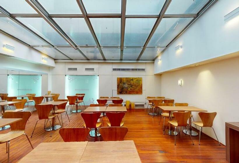 Hotel Recoleta Park by Bens