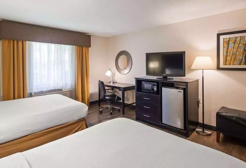 هتل Best Western Plus Newark/christiana Inn