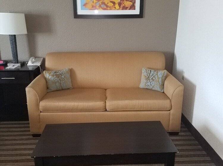 בית מלון כפרי Best Western Plus Newark/christiana Inn