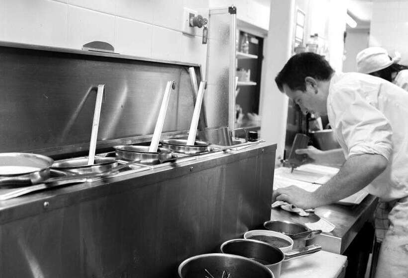 Brit Hotel Quimper Nord