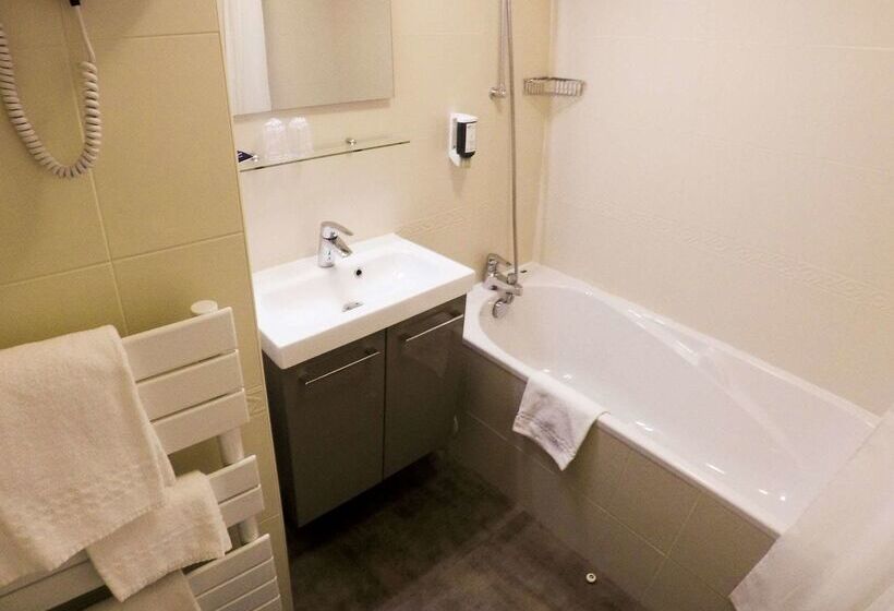 Brit Hotel Quimper Nord