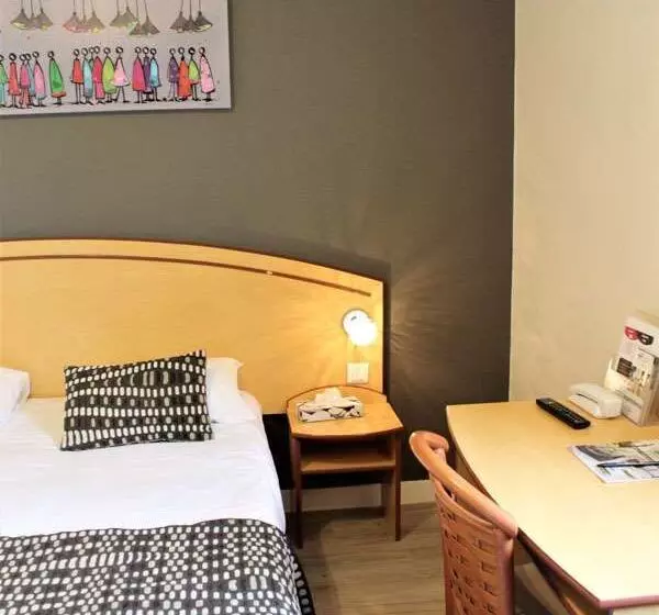 Brit Hotel Quimper Nord