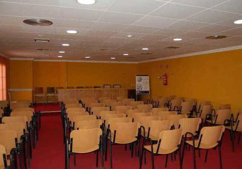 Отель Central De Yuncos