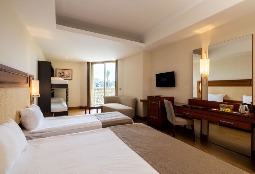 فندق Crystal Prestige Elite