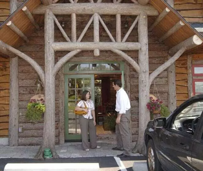 Otel Finger Lakes Lodging