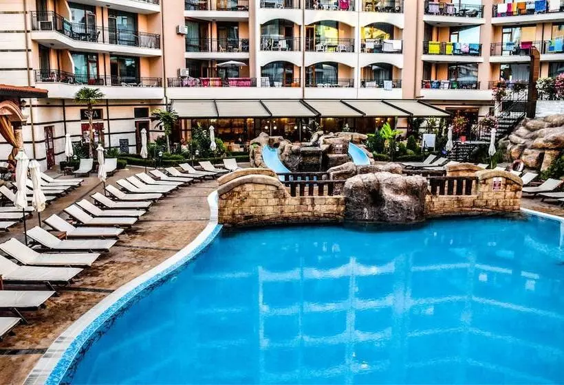 בית מלון כפרי Karolina