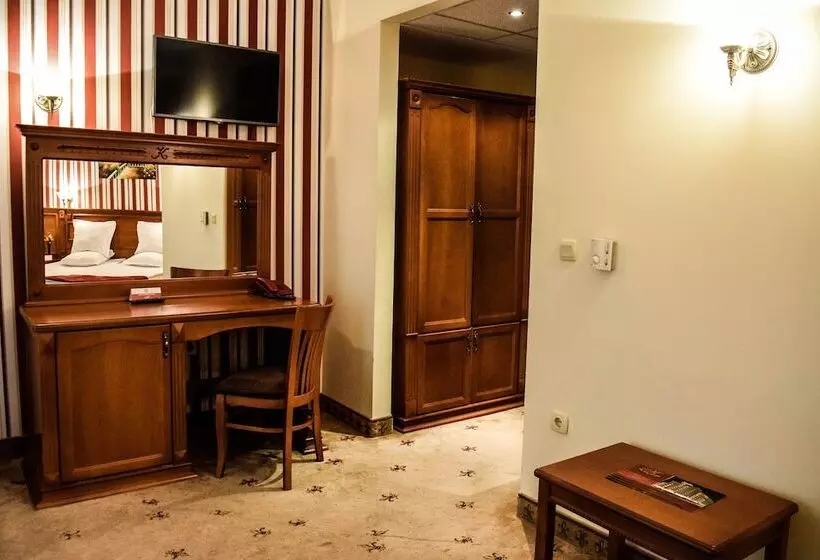 בית מלון כפרי Karolina