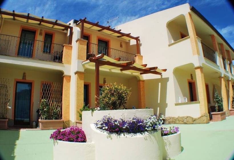 Szálloda Le Sabbie Calasetta