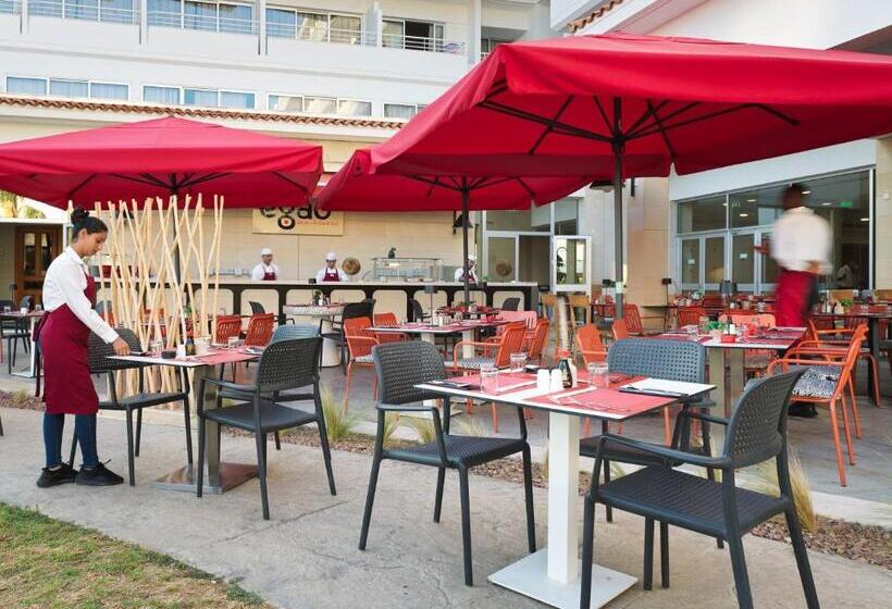 בית מלון כפרי Leonardo Cypria Bay