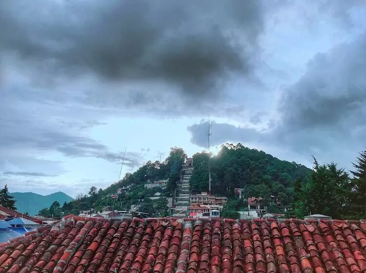 هتل Plaza Magnolias