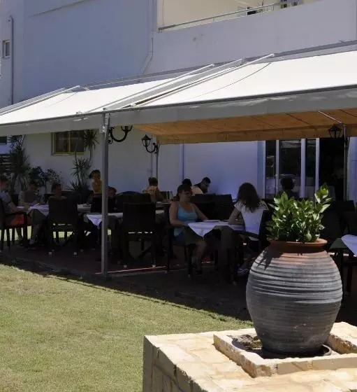 فندق Porto Plazza