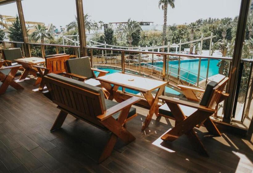 هتل Saturn Palace Resort All Inclusive