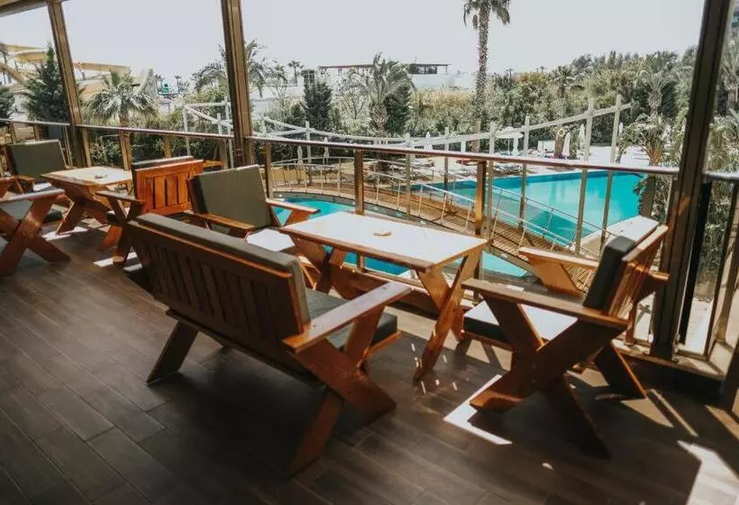 هتل Saturn Palace Resort All Inclusive