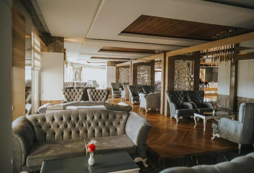 هتل Saturn Palace Resort All Inclusive