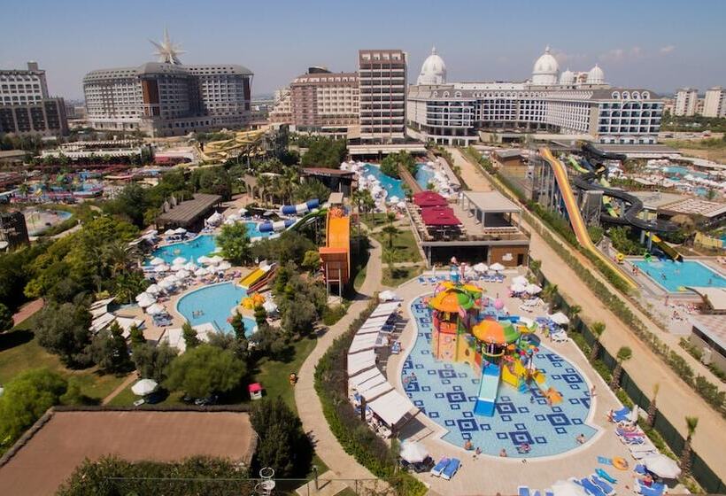 هتل Saturn Palace Resort All Inclusive