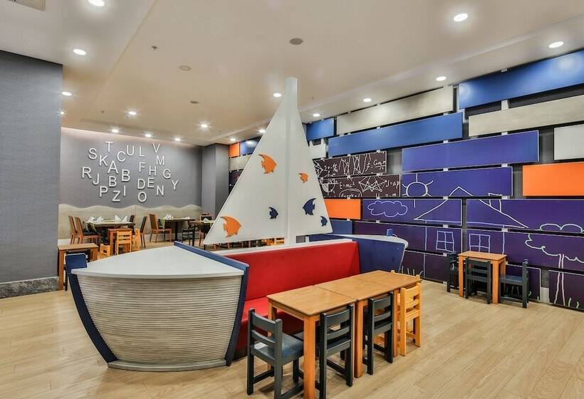 هتل Saturn Palace Resort All Inclusive