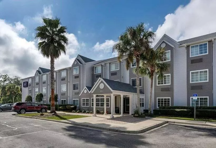 בית מלון כפרי Sleep Inn Jacksonville Airport