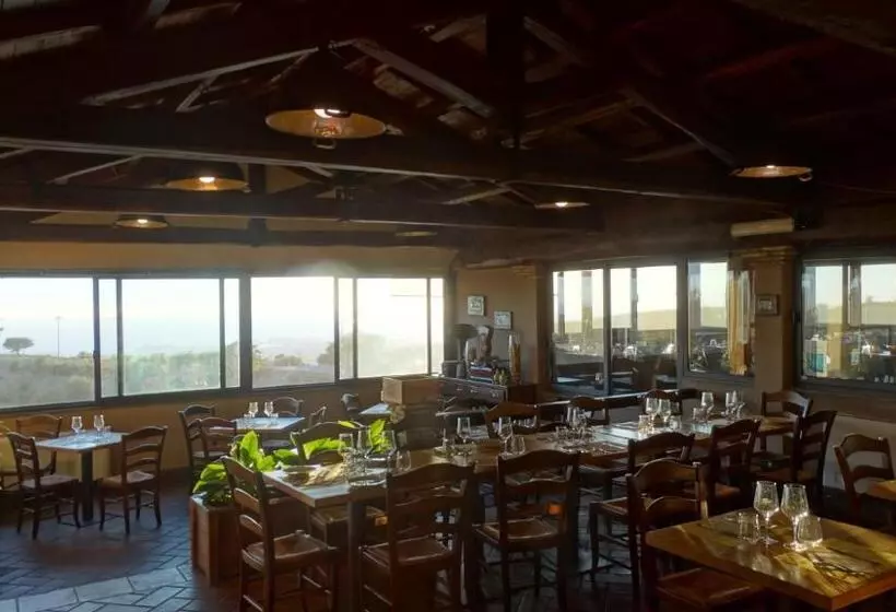 Hotelli Tenuta Dell Argento Resort