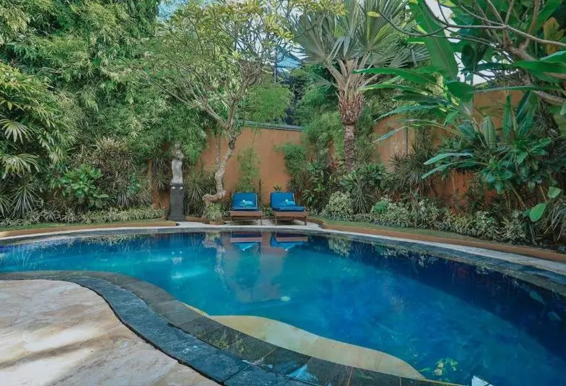 Parigata Villas Resort