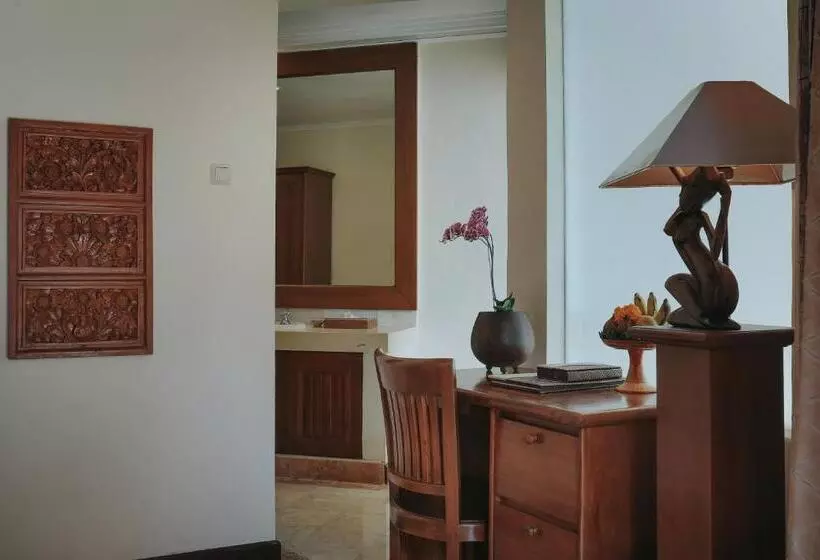 Parigata Villas Resort