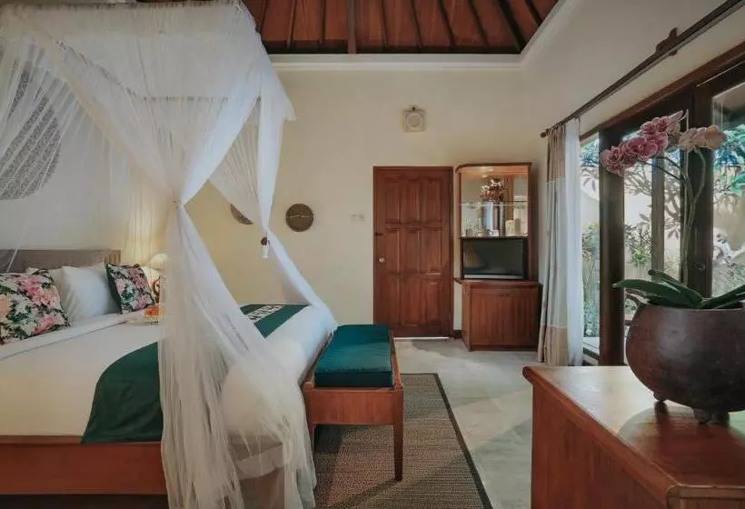 Parigata Villas Resort