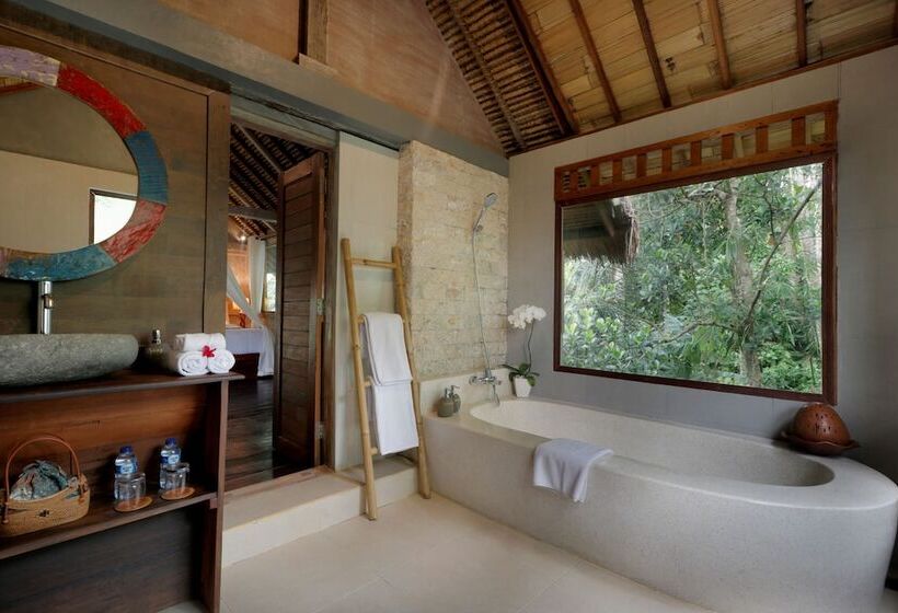 فندق Keramas Sacred River Retreat Resort And Villa