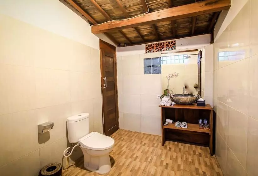 Hotelli Keramas Sacred River Retreat Resort And Villa