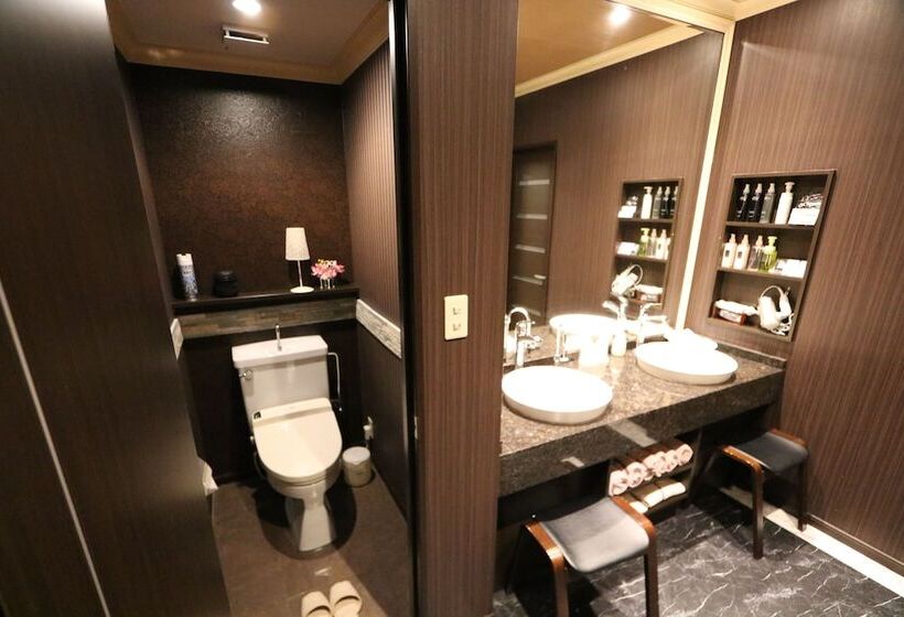 فندق Sari Resort Takinoyashiro