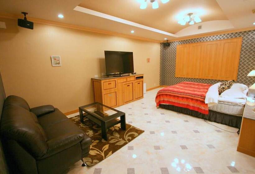 فندق Sari Resort Takinoyashiro